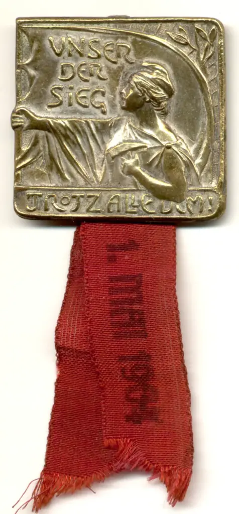 sd1904 - MAI-ABZEICHEN