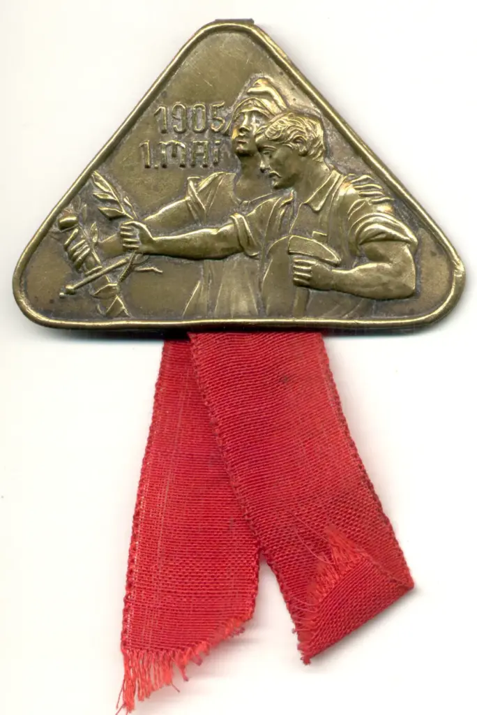 sd1905 - MAI-ABZEICHEN