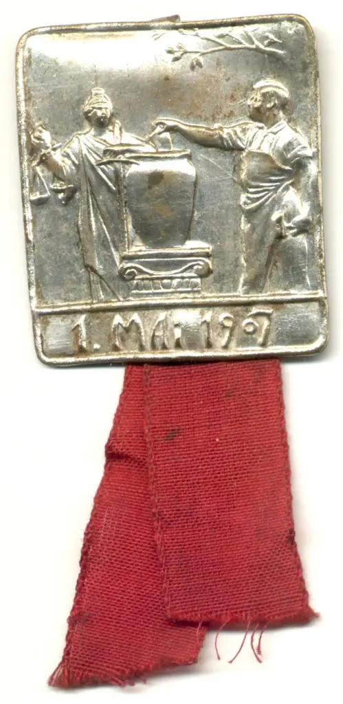 sd1907 - MAI-ABZEICHEN